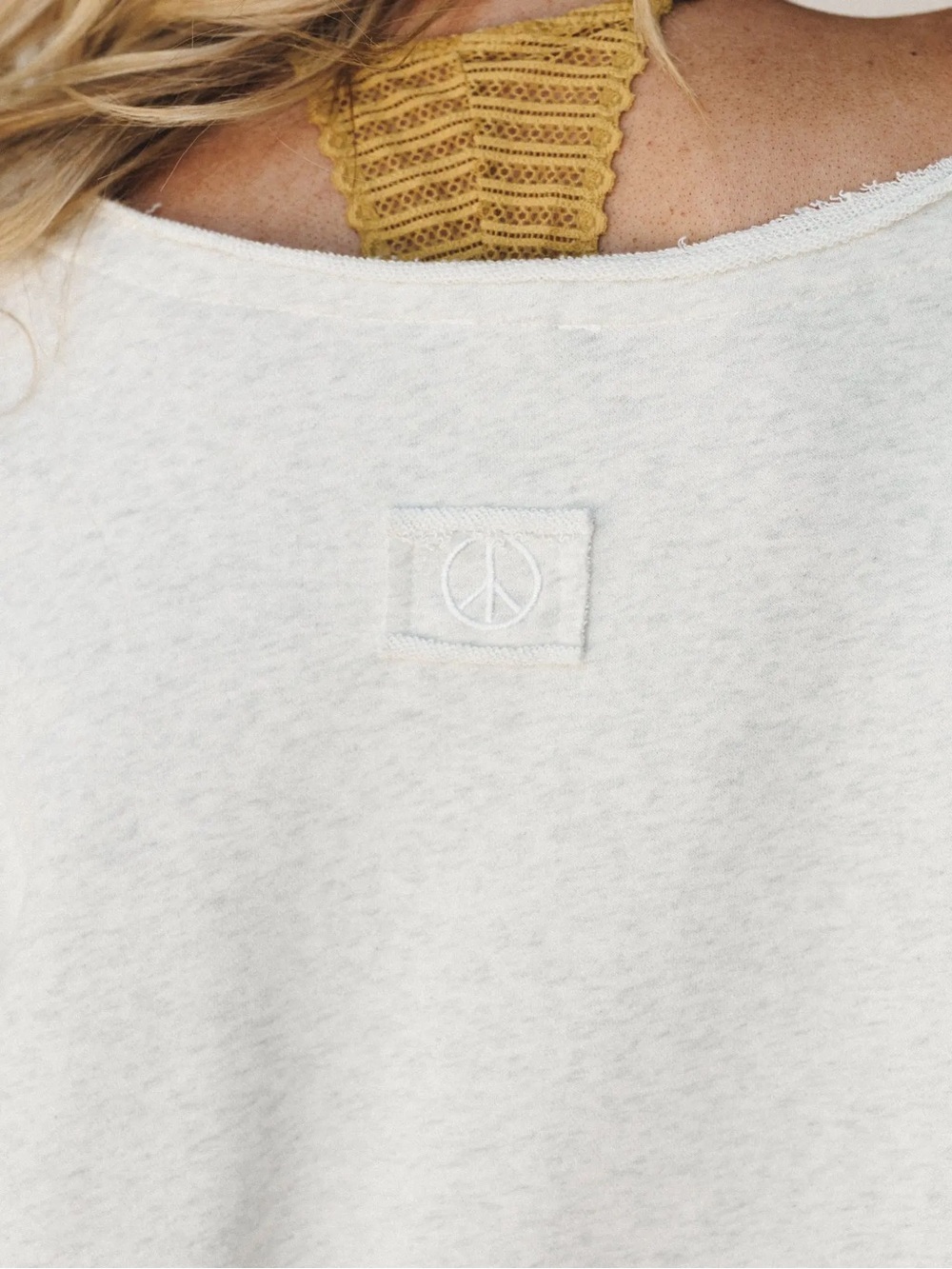NWT POL Peace Sign Love Oatmeal Natutal Criss Cross Sweatshirt Top - Picture 12 of 14